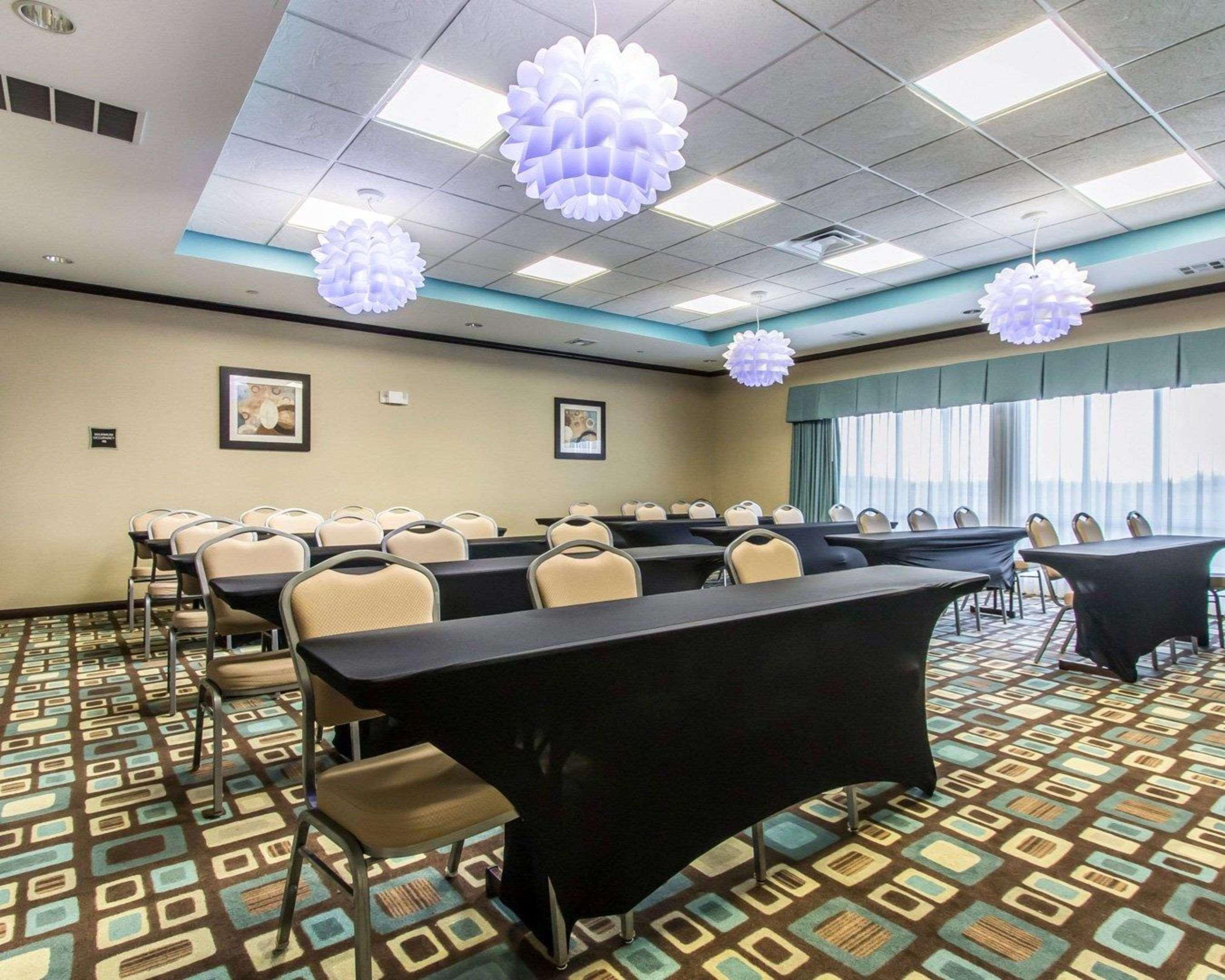 Comfort Inn & Suites Oklahoma City West - I-40 Kültér fotó